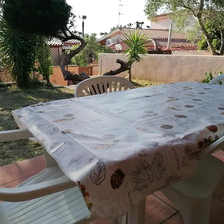 Con Giardino Al Centro Ferienhaus San Teodoro (Sardinia)